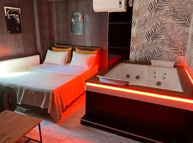 Royal Suit Apartments Hotel